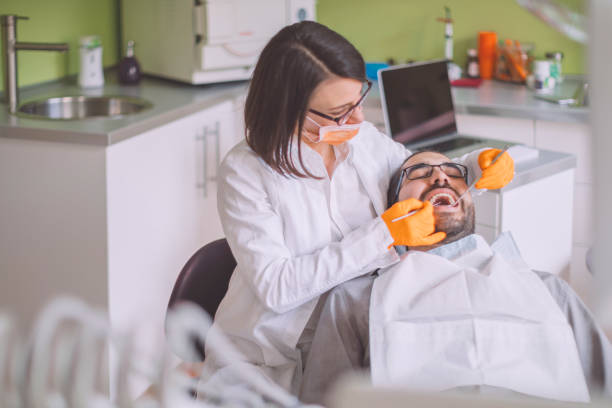 Best Urgent Tooth Repair  in New Middletown, OH