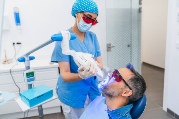 Best Broken Tooth Emergency  in New Middletown, OH